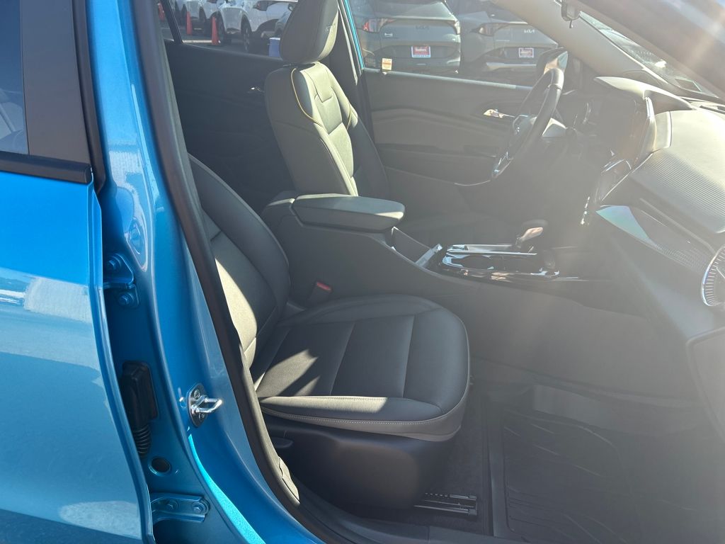 2025 Chevrolet Trax ACTIV photo 29
