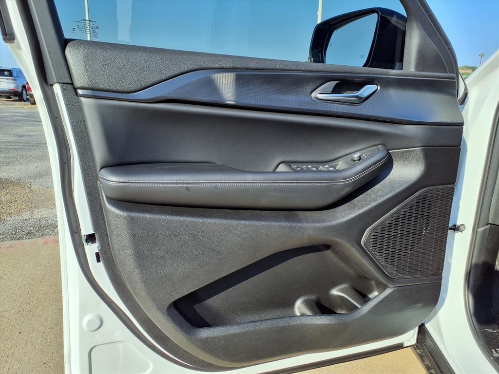 2025 Jeep Grand Cherokee Altitude X photo 7