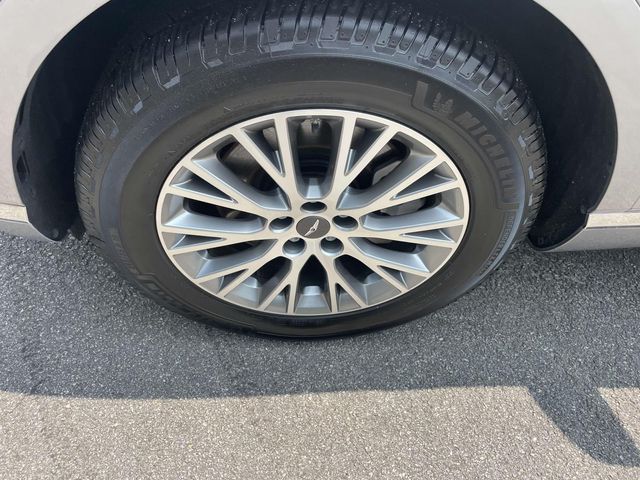 2024 Genesis GV80 2.5T photo 14