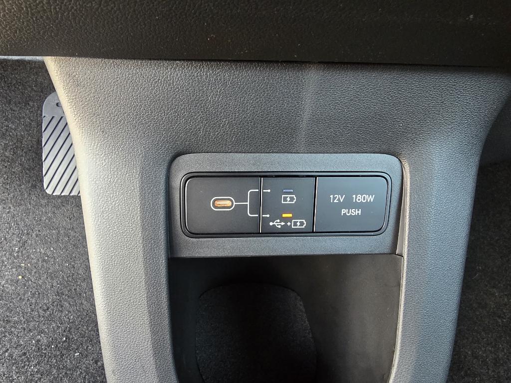 2025 Hyundai Ioniq 5 SEL photo 15