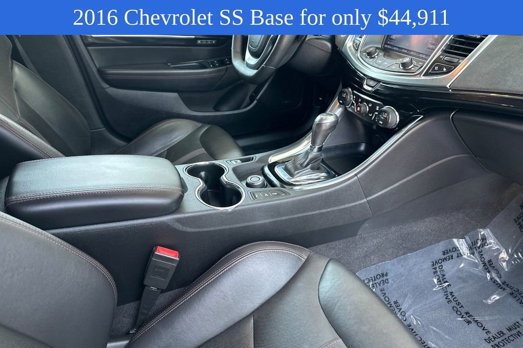 2016 Chevrolet SS photo 15