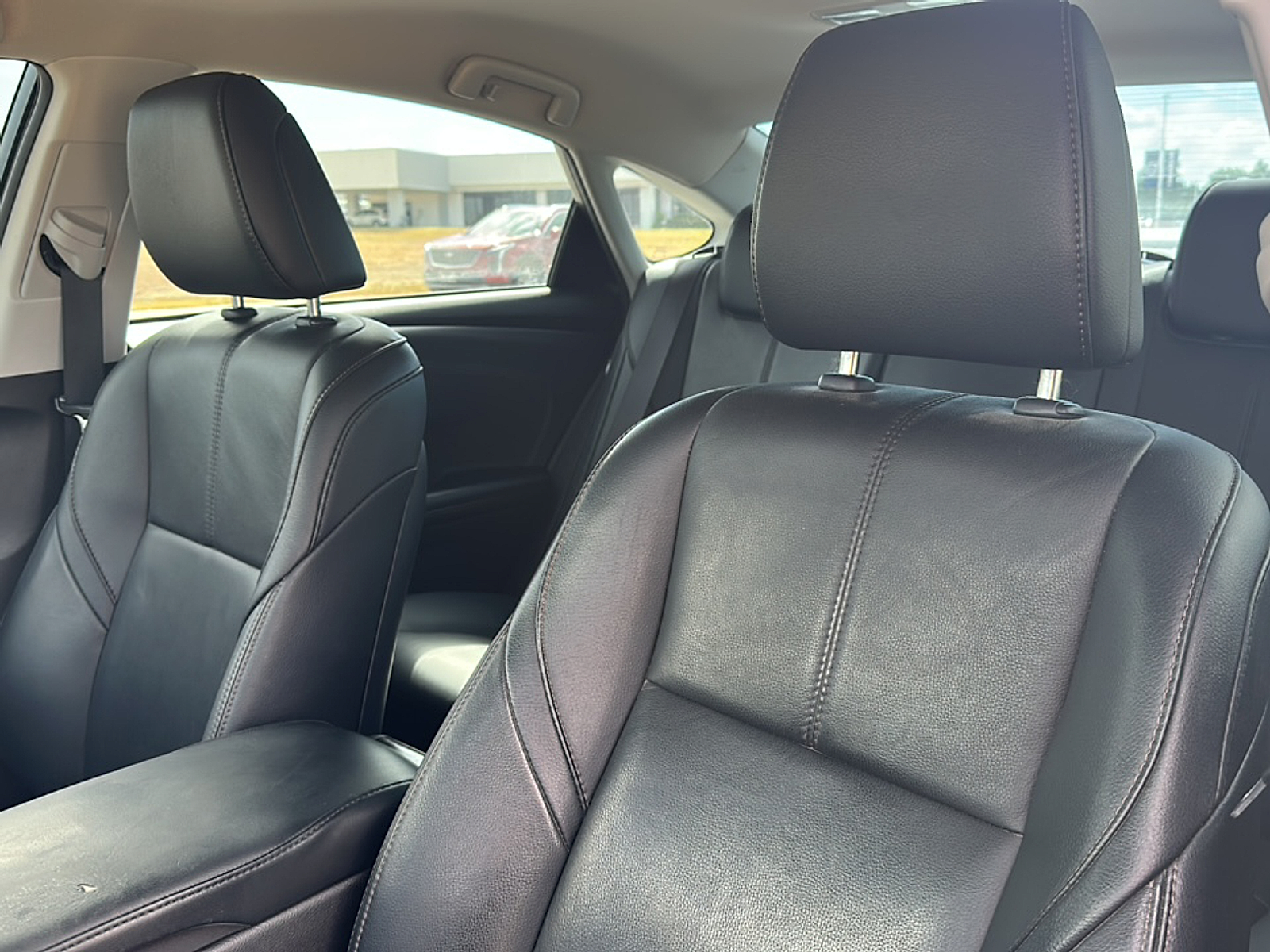 2018 Toyota Avalon XLE photo 2