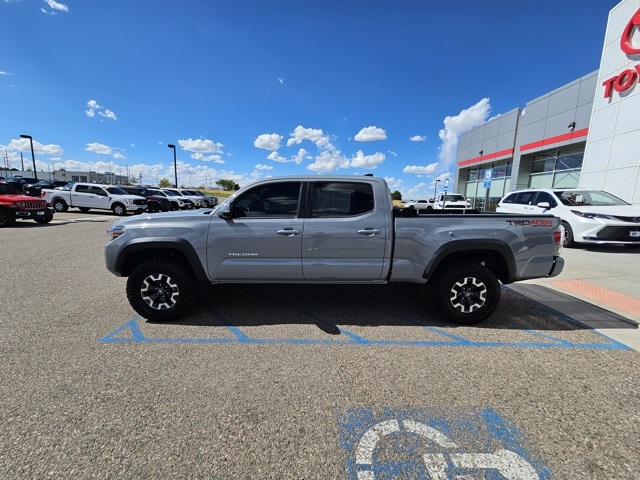 2021 Toyota Tacoma TRD Off-Road photo 6