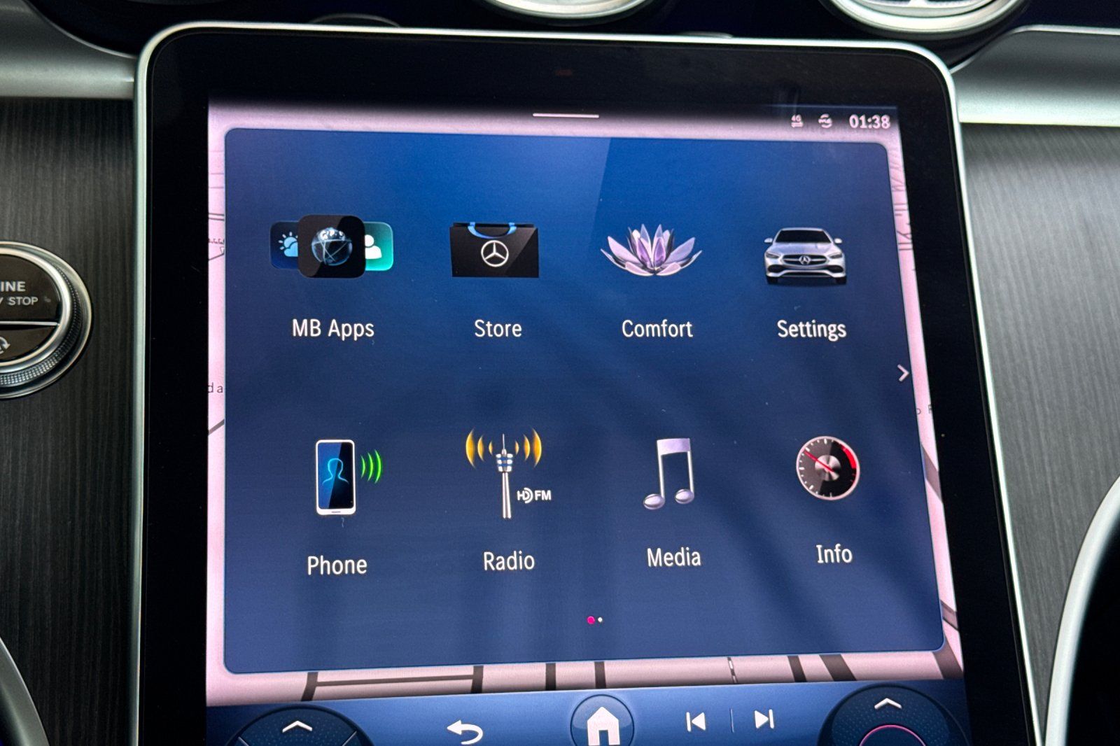 2022 Mercedes Benz C 300 photo 31