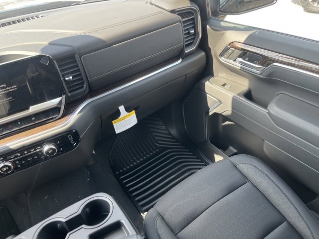 2026 Gmc Sierra 1500 SLE photo 16