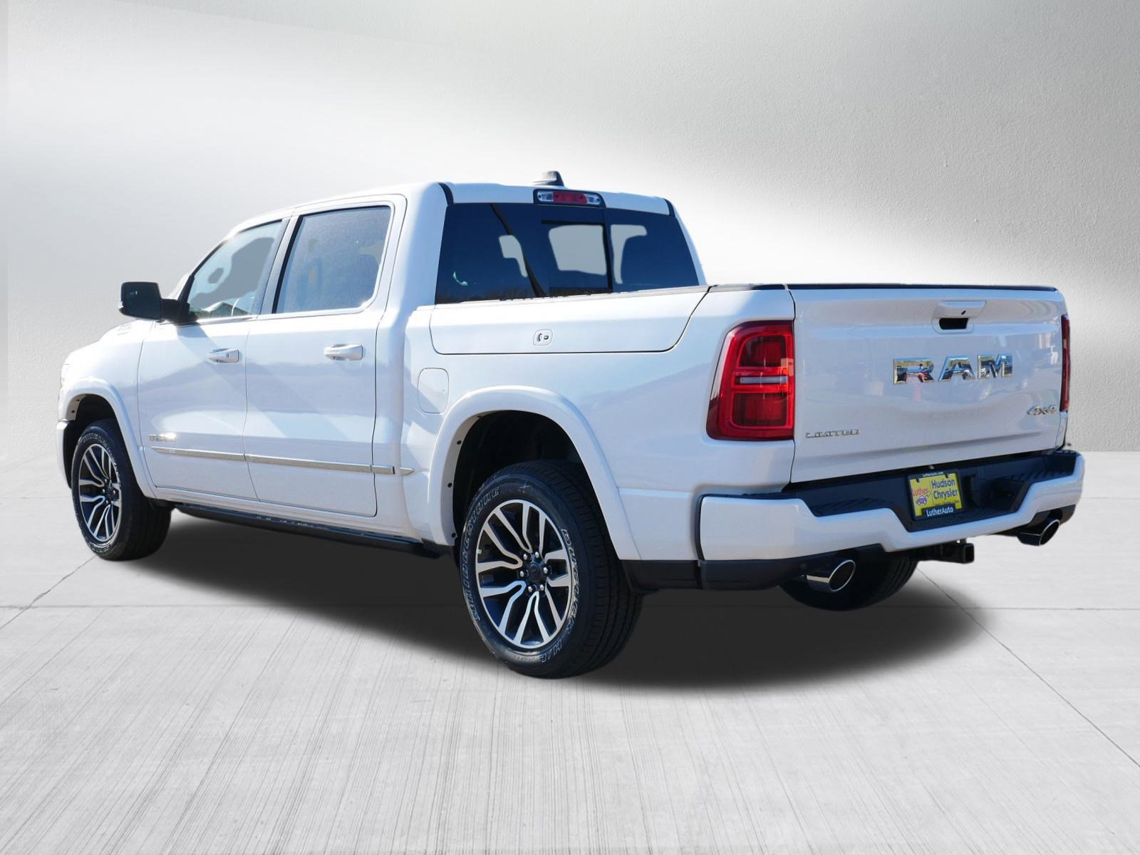 2025 Ram 1500 Limited photo 3