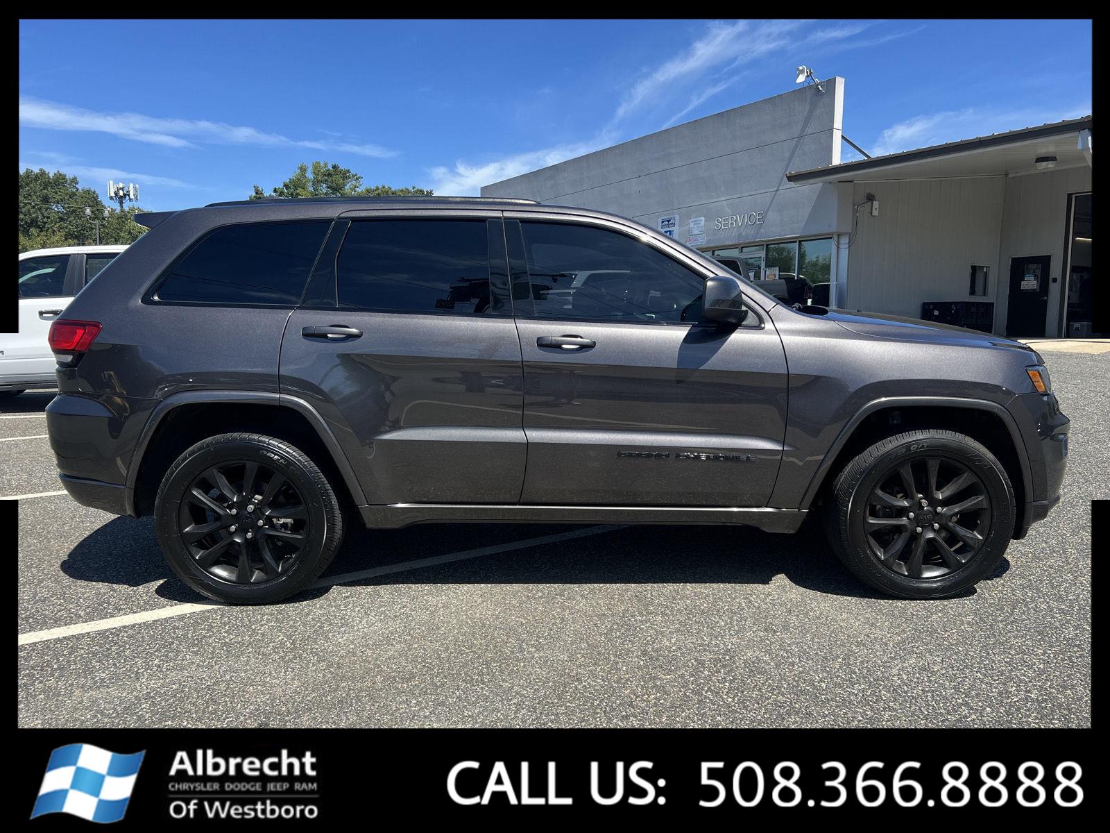 2021 Jeep Grand Cherokee Laredo X photo 5