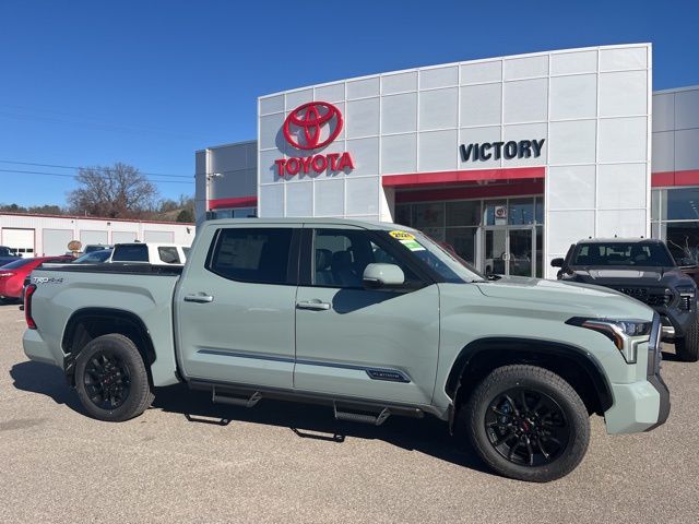 2026 Toyota Tundra Platinum's photo
