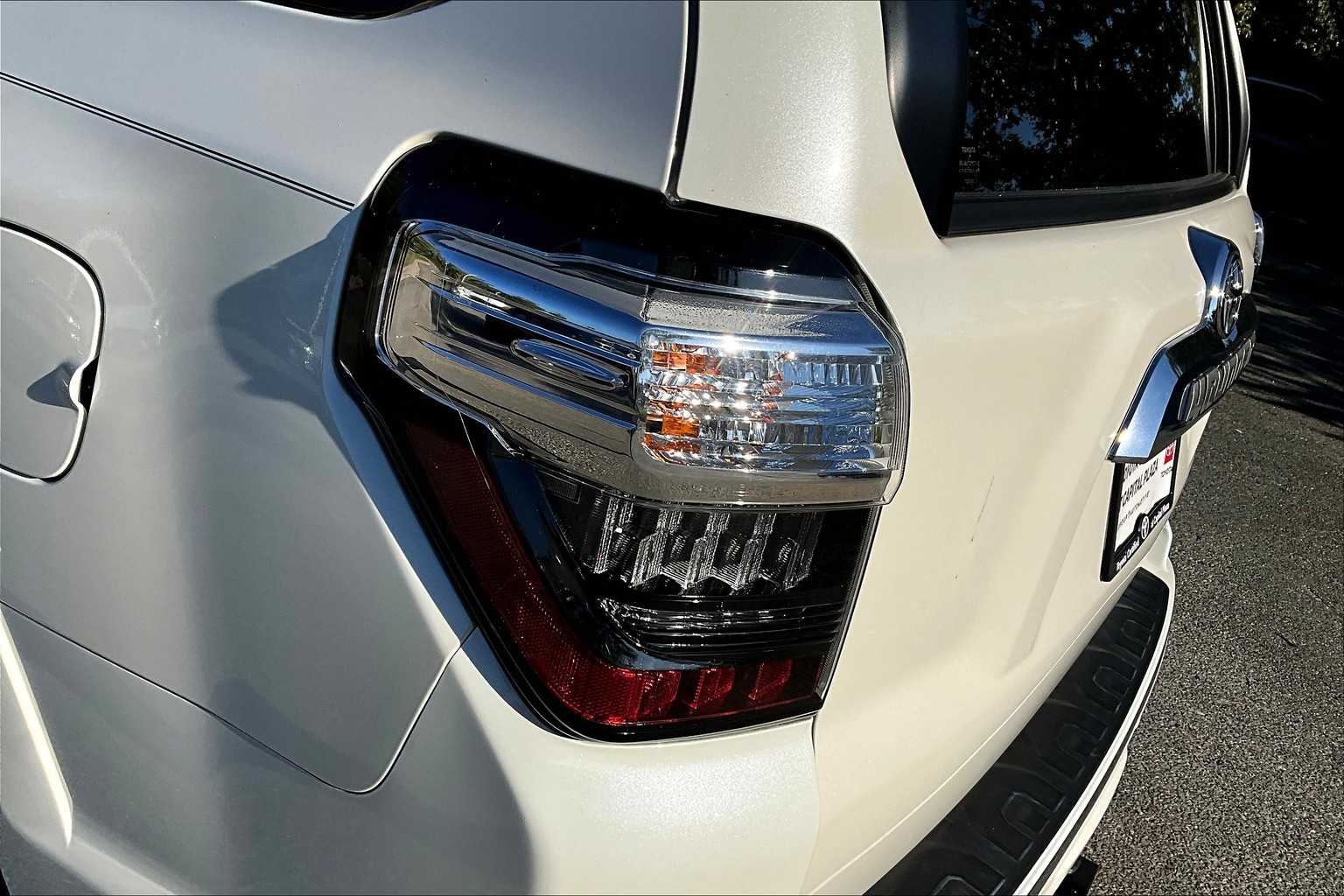 2023 Toyota 4Runner Limited photo 28
