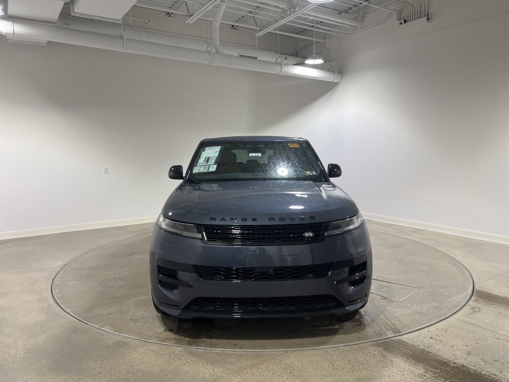 2025 Land Rover Range Rover Sport SE photo 7