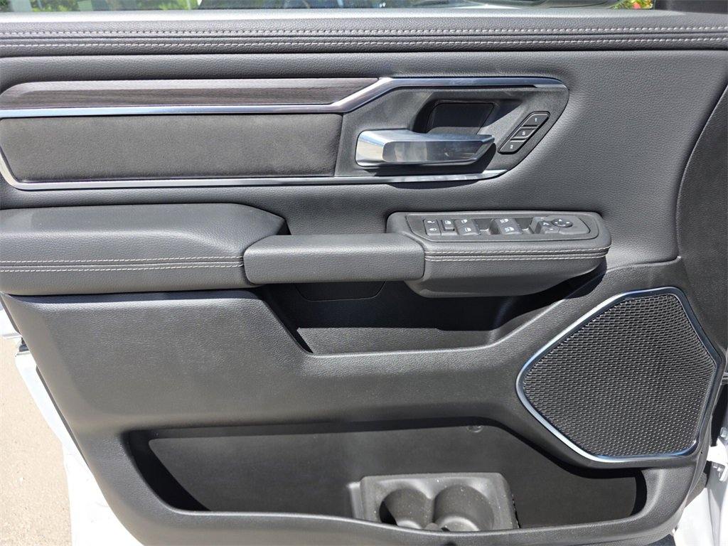 2026 Ram 1500 Laramie photo 14