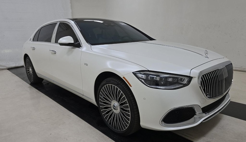 2023 Mercedes Benz S 680 Maybach photo 3