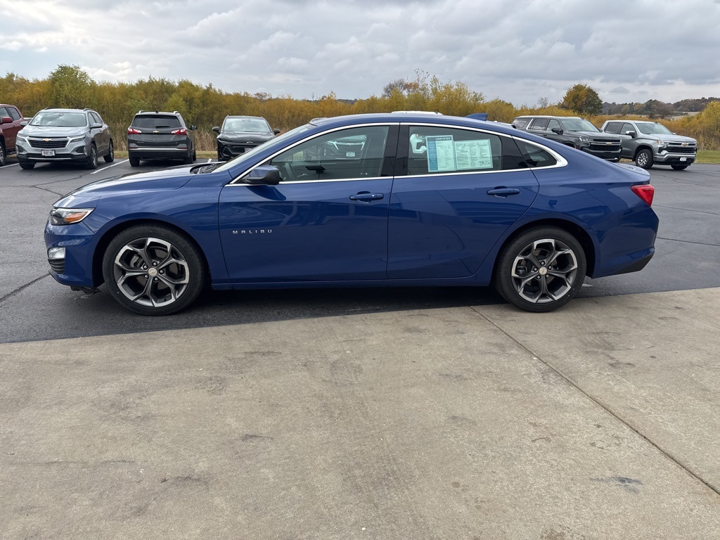 2023 Chevrolet Malibu 1LT photo 4