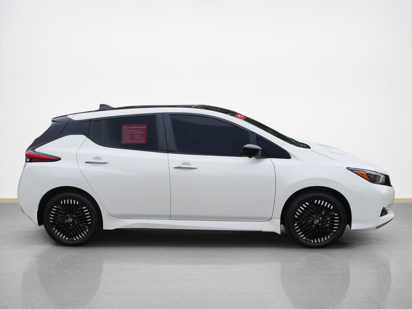 Certified 2024 Nissan LEAF SV PLUS with VIN 1N4CZ1CVXRC553725 for sale in Maplewood, Minnesota