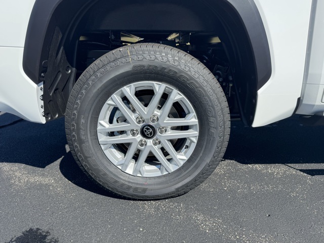 2026 Toyota Tundra SR5 CrewMax photo 8