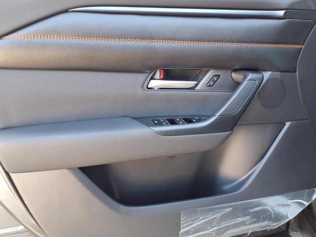 2025 Mazda CX-50 Premium Plus photo 18