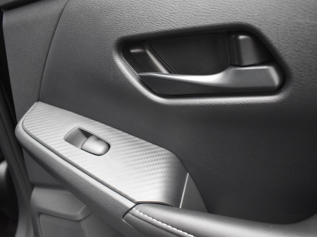 2025 Nissan Sentra SV photo 14