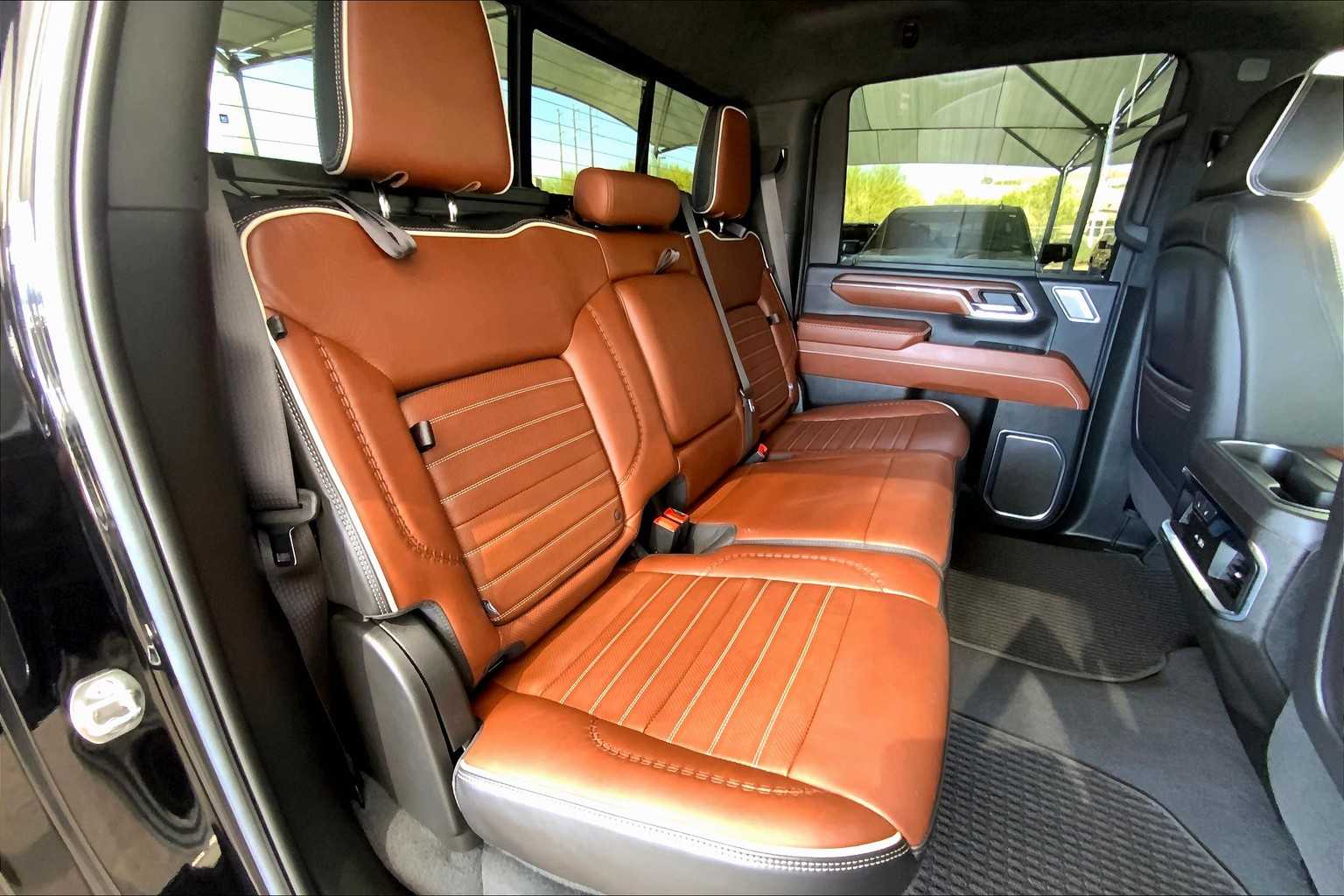 2024 Gmc Sierra 2500 HD Denali Ultimate photo 18