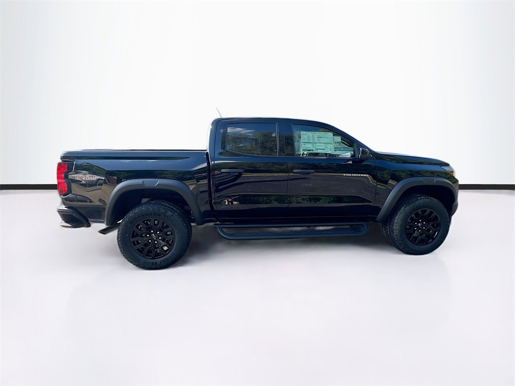 2026 Chevrolet Colorado Trail Boss photo 4