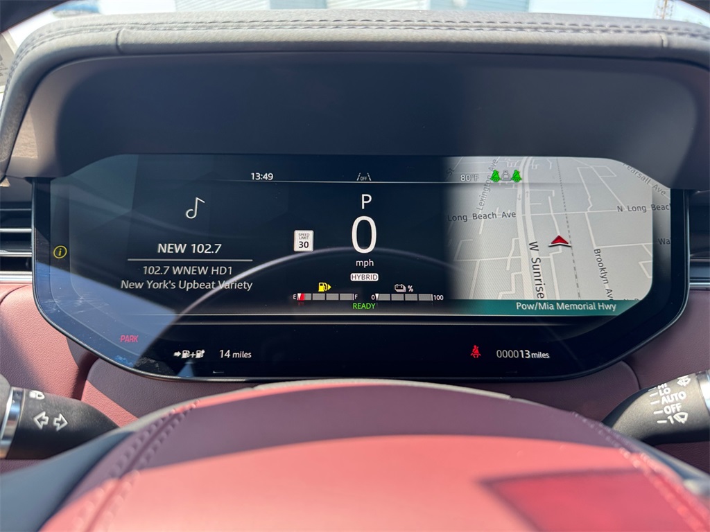 2025 Land Rover Range Rover SE photo 19