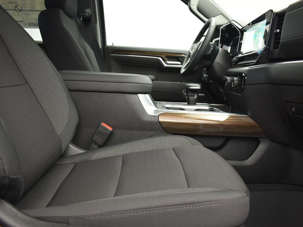 2026 Chevrolet Silverado 1500 RST photo 27