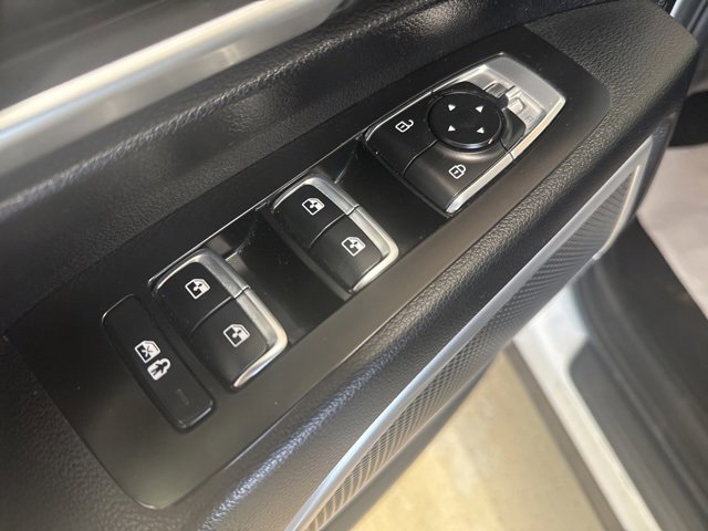 2020 Kia Telluride LX photo 3