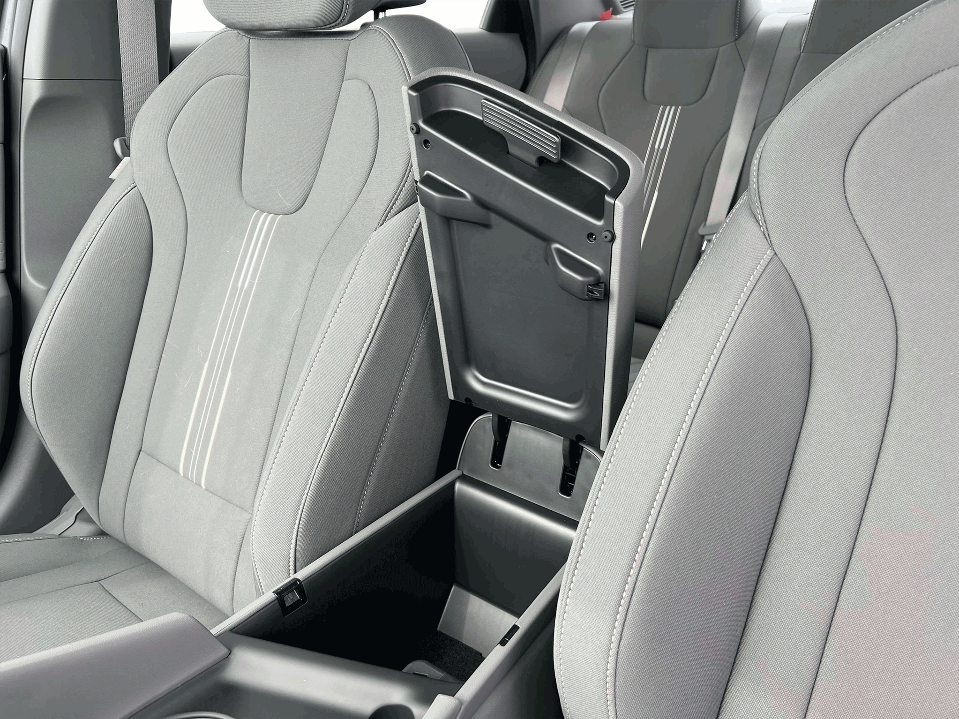 New 2024 Intense Blue Hyundai SEL image 18
