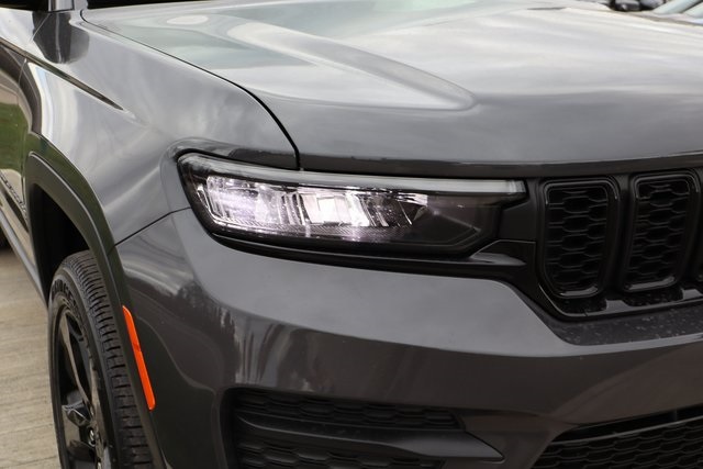 2025 Jeep Grand Cherokee Altitude X photo 4
