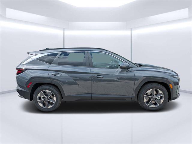 2026 Hyundai Tucson SEL photo 2