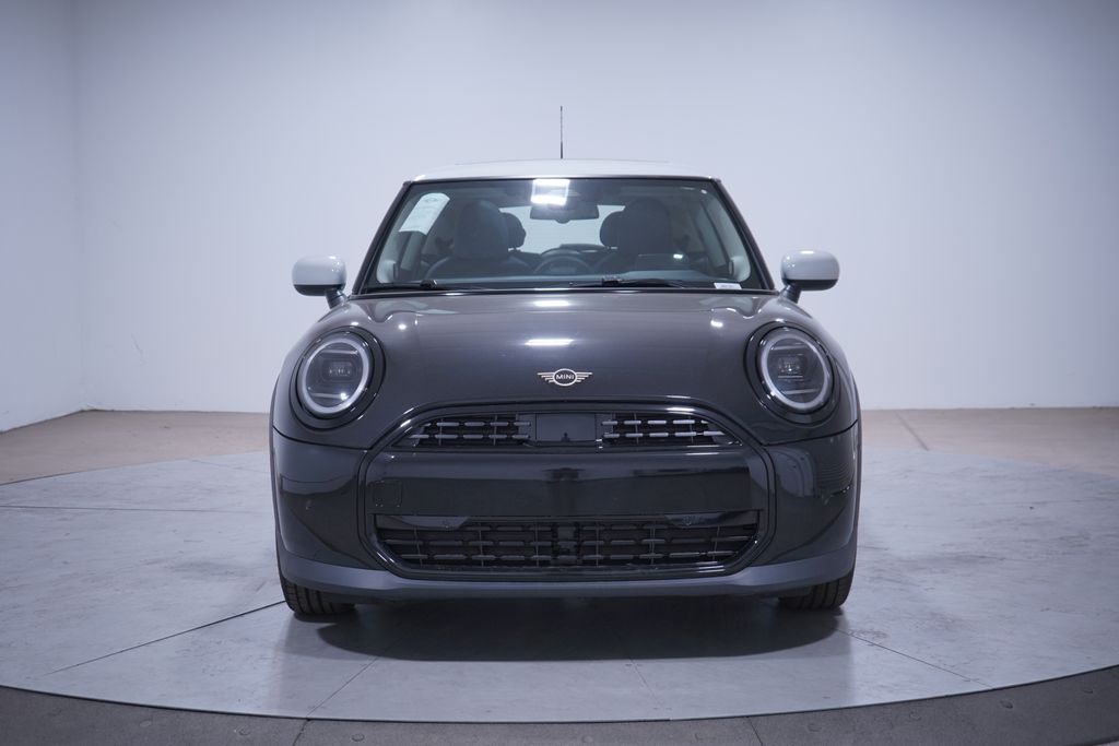 2025 Mini Cooper 2 Door Hardtop Signature photo 4