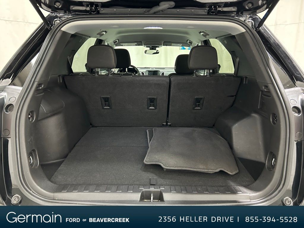 2022 Chevrolet Equinox LT photo 25