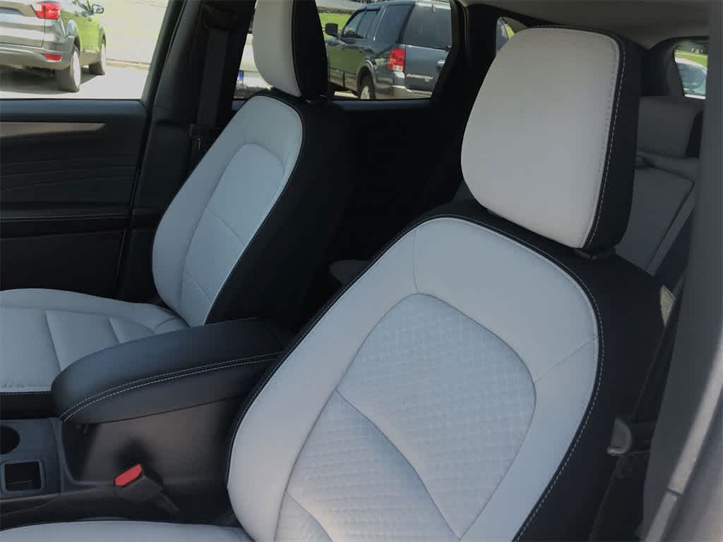 2025 Ford Escape Active photo 11