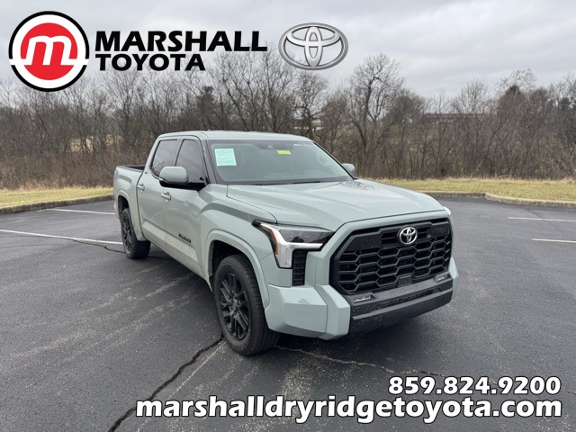 2022 Toyota Tundra SR5's photo