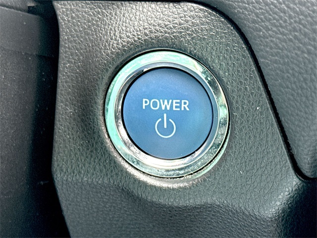 2022 Toyota RAV4 Hybrid SE photo 36