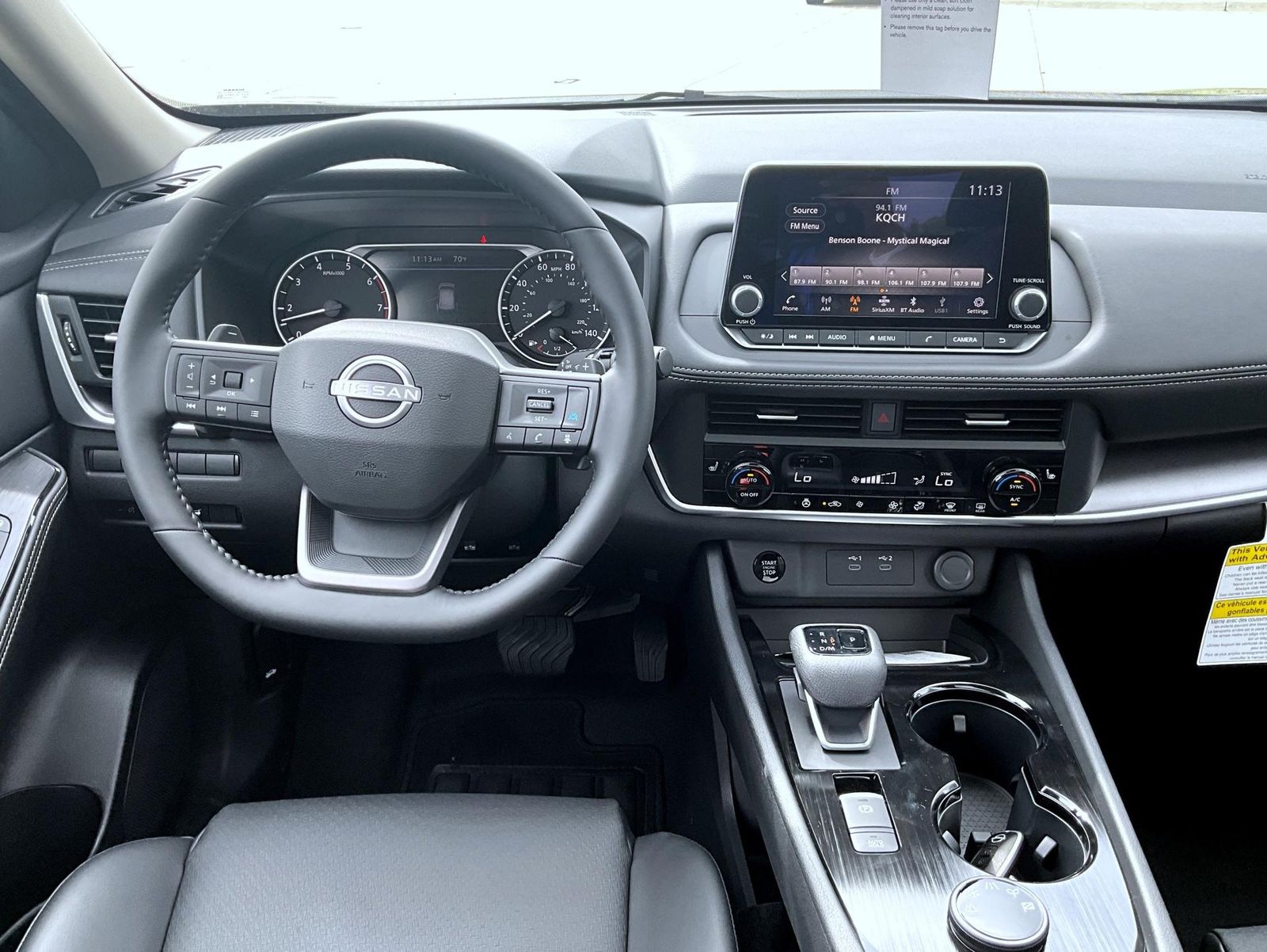 2026 Nissan Rogue SV photo 14