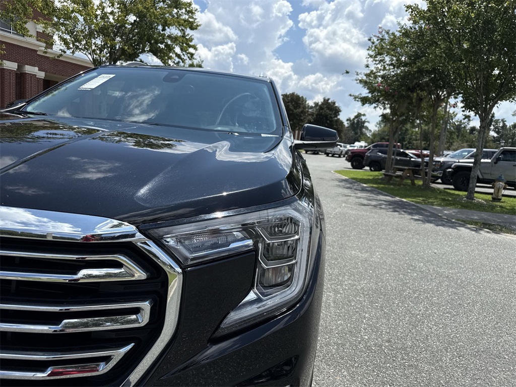 2024 Gmc Terrain SLT photo 8
