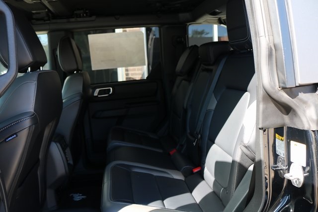 2025 Ford Bronco Outer Banks photo 19