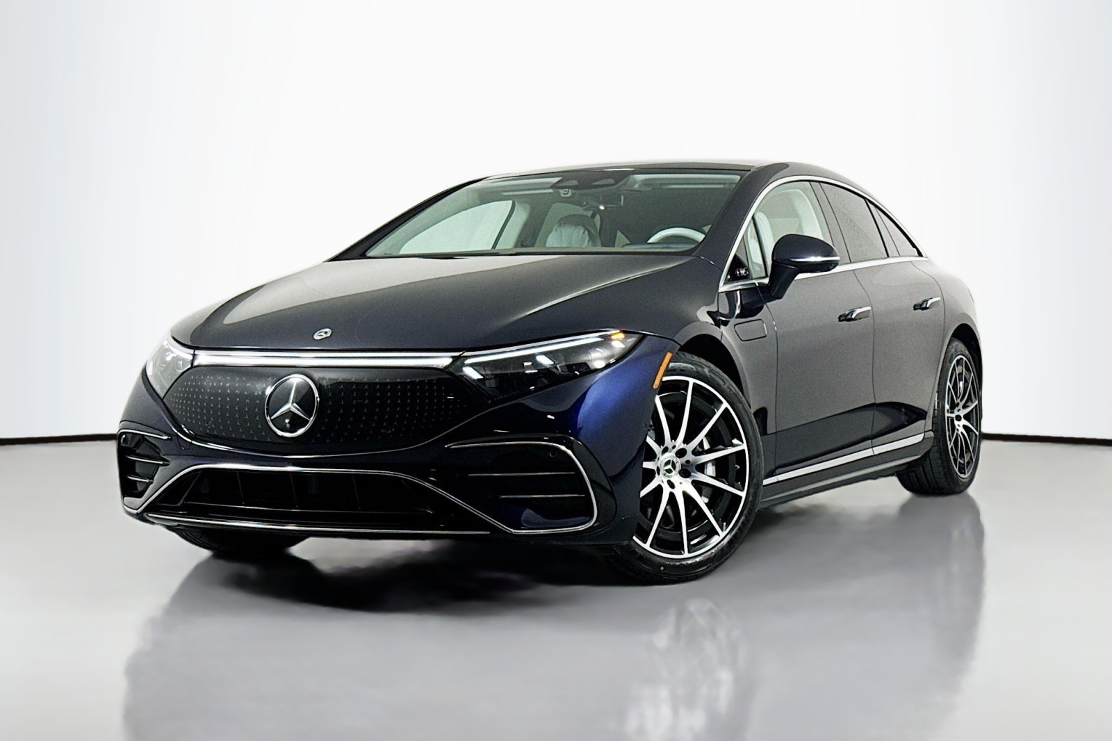 2022 Mercedes-Benz EQS Base