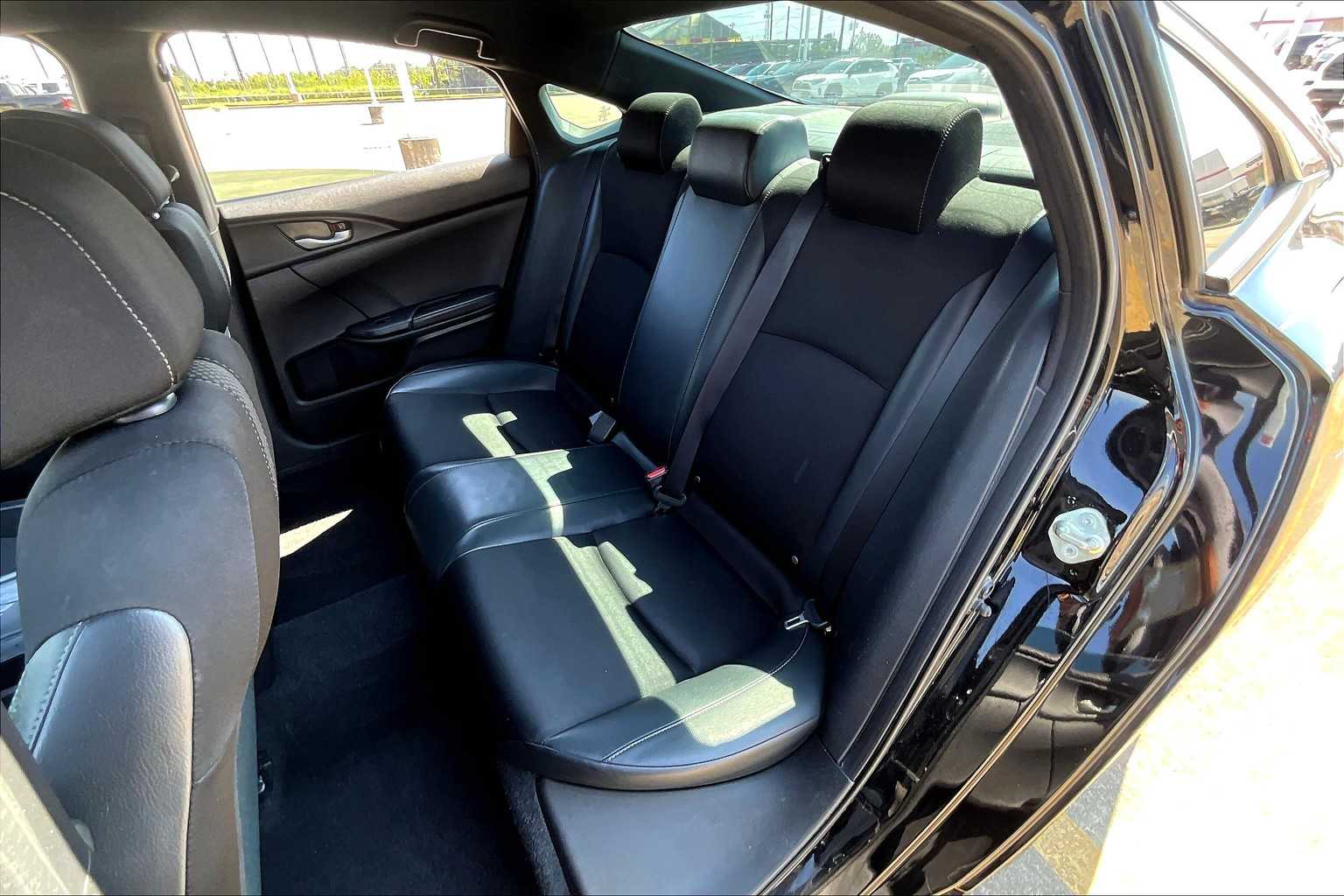 2020 Honda Civic Sport photo 19