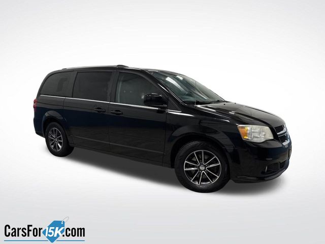 2017 Dodge Grand Caravan SXT's photo