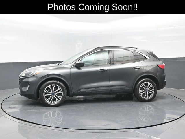 2020 Ford Escape SEL photo 4