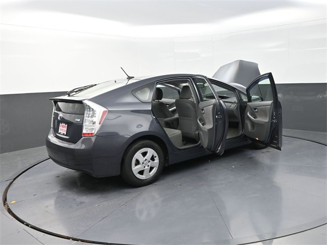 2010 Toyota Prius Two photo 40