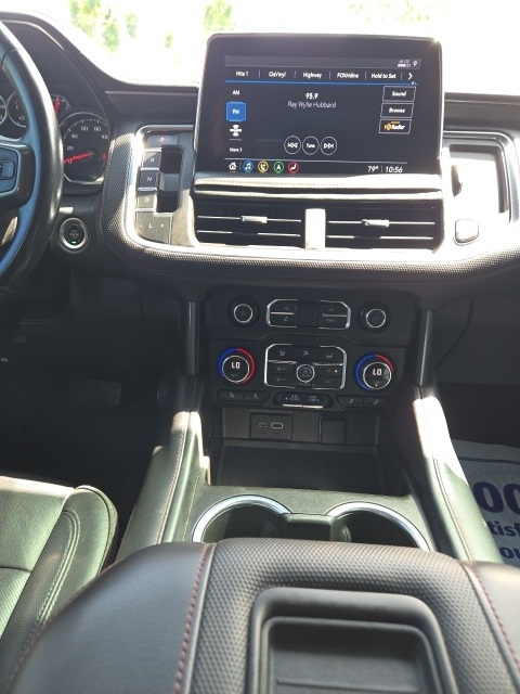 2021 Chevrolet Tahoe RST photo 12