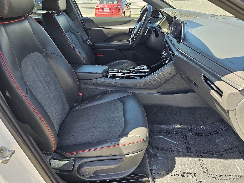 2021 Hyundai Sonata SEL Plus photo 14