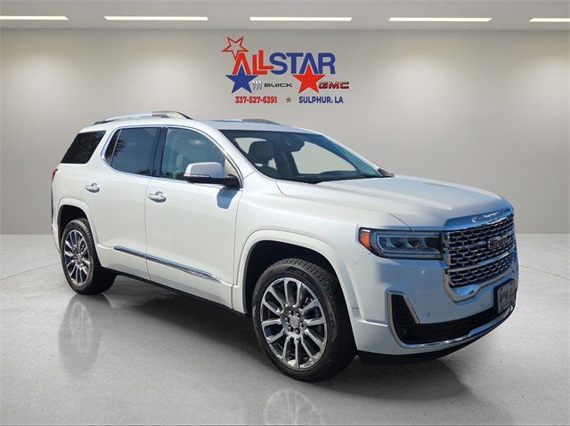 2023 GMC Acadia Denali's photo