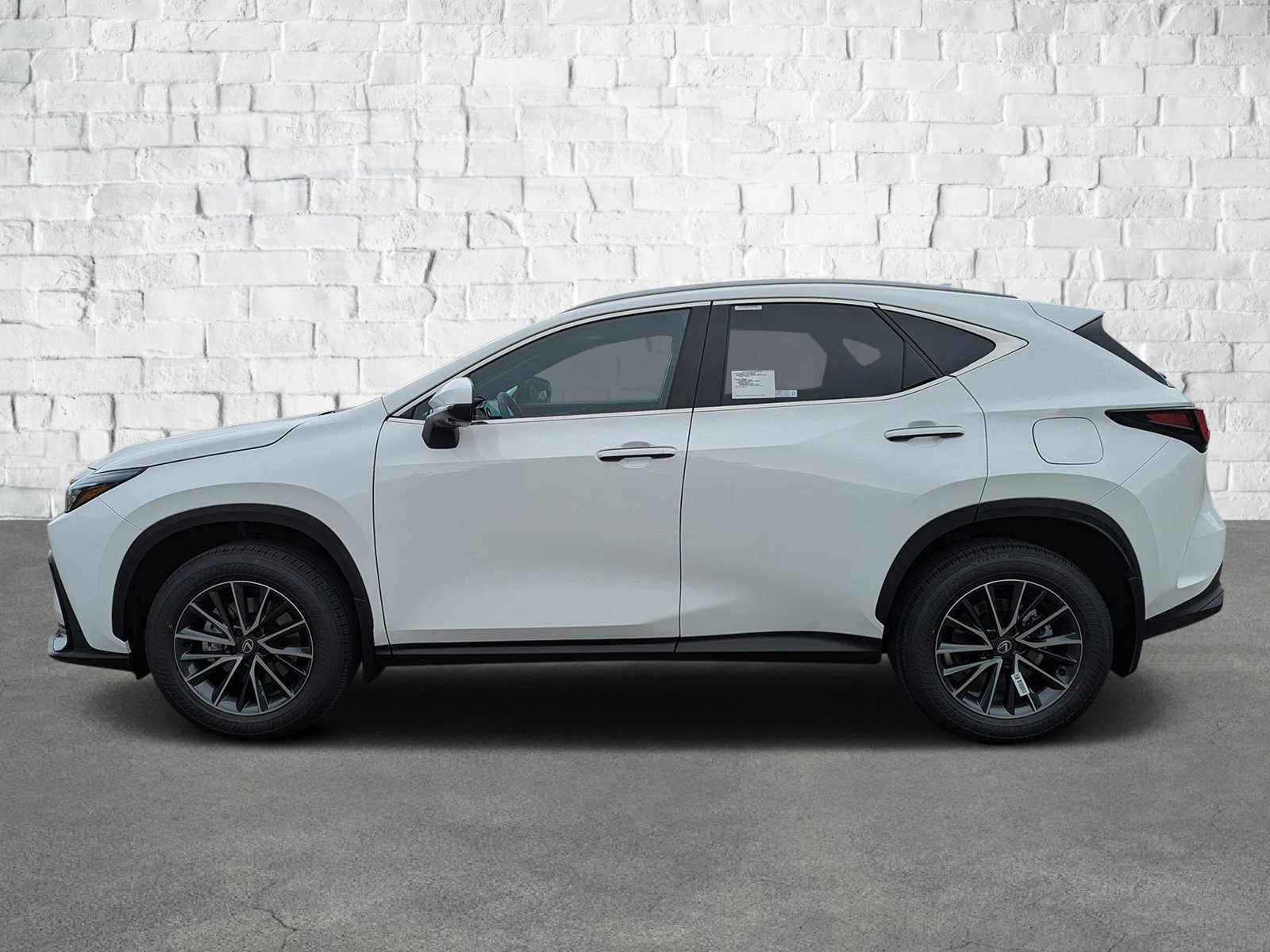 2026 Lexus NX 350 Premium photo 7