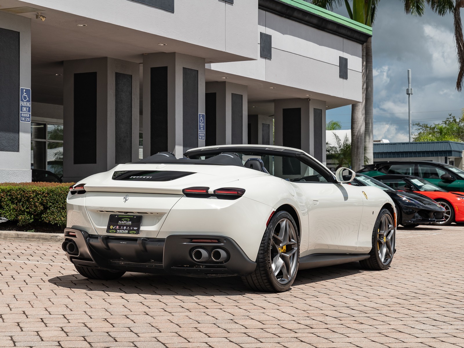 2024 Ferrari Roma Spider photo 15