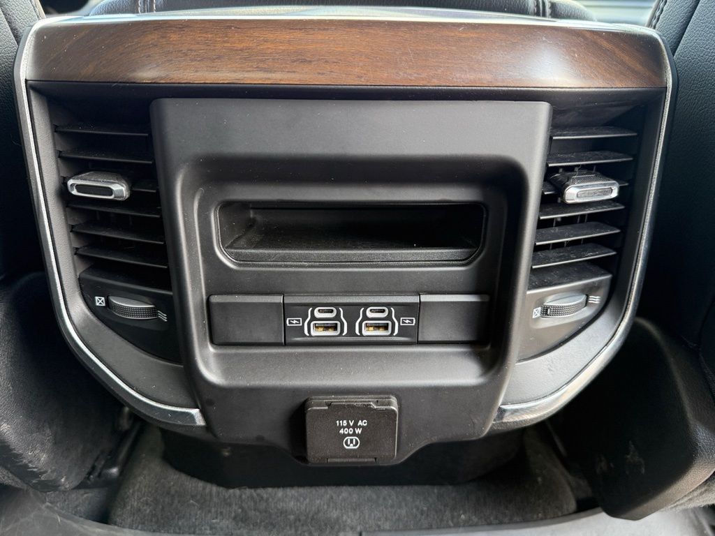 2022 Ram 1500 Laramie photo 25