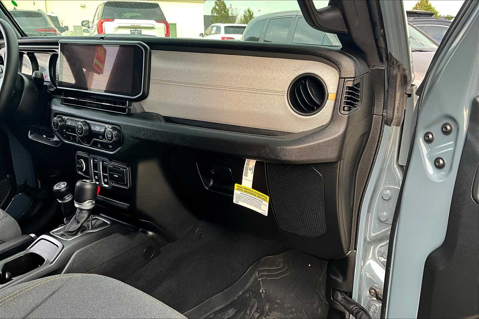 2025 Jeep Wrangler Sport photo 16