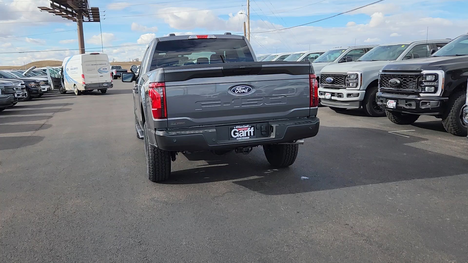 2025 Ford F-150 XL photo 4